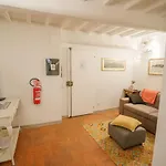 Nice Apartment By Ponte Vecchio
