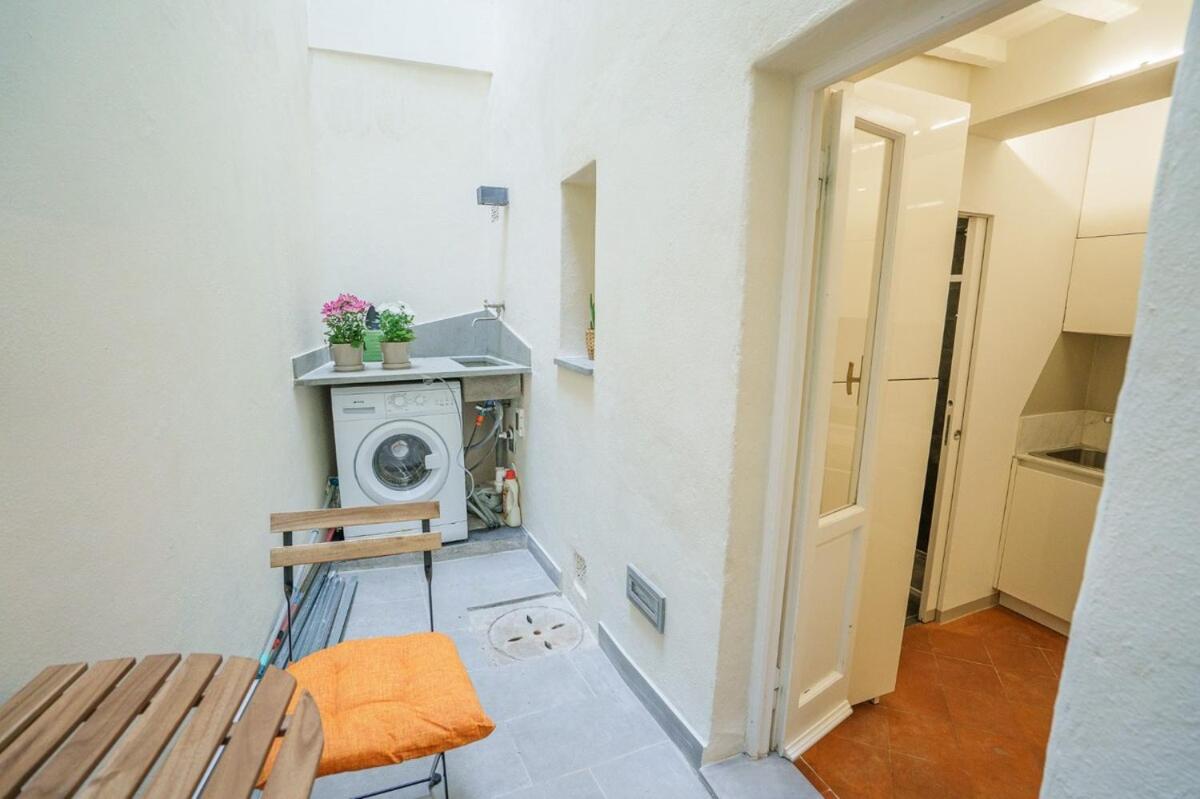 By Ponte Vecchio Apartment Florence
